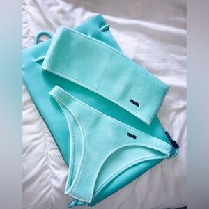 Triangl | Strapless Aqua Neoprene Bikini Top | Size Medium